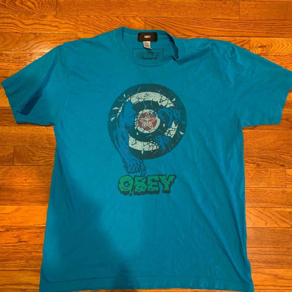 Rare Limited edition Obey x Santa Cruz tshirt